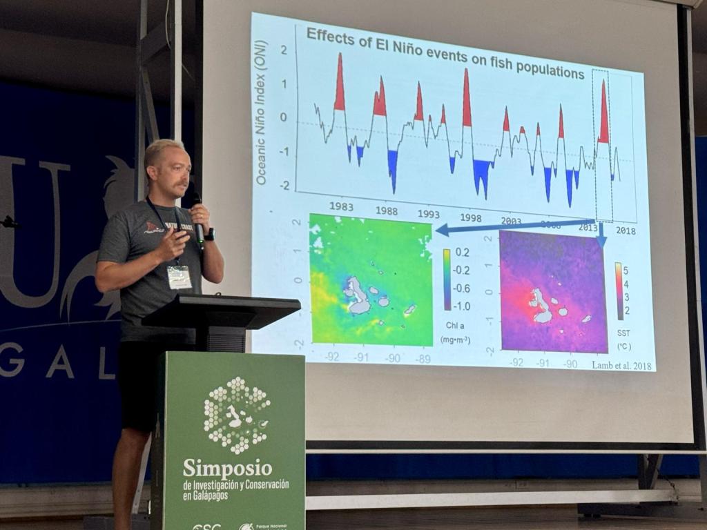 Lamb Marine Lab Presents at Galapagos Science Center&nbsp;Symposium